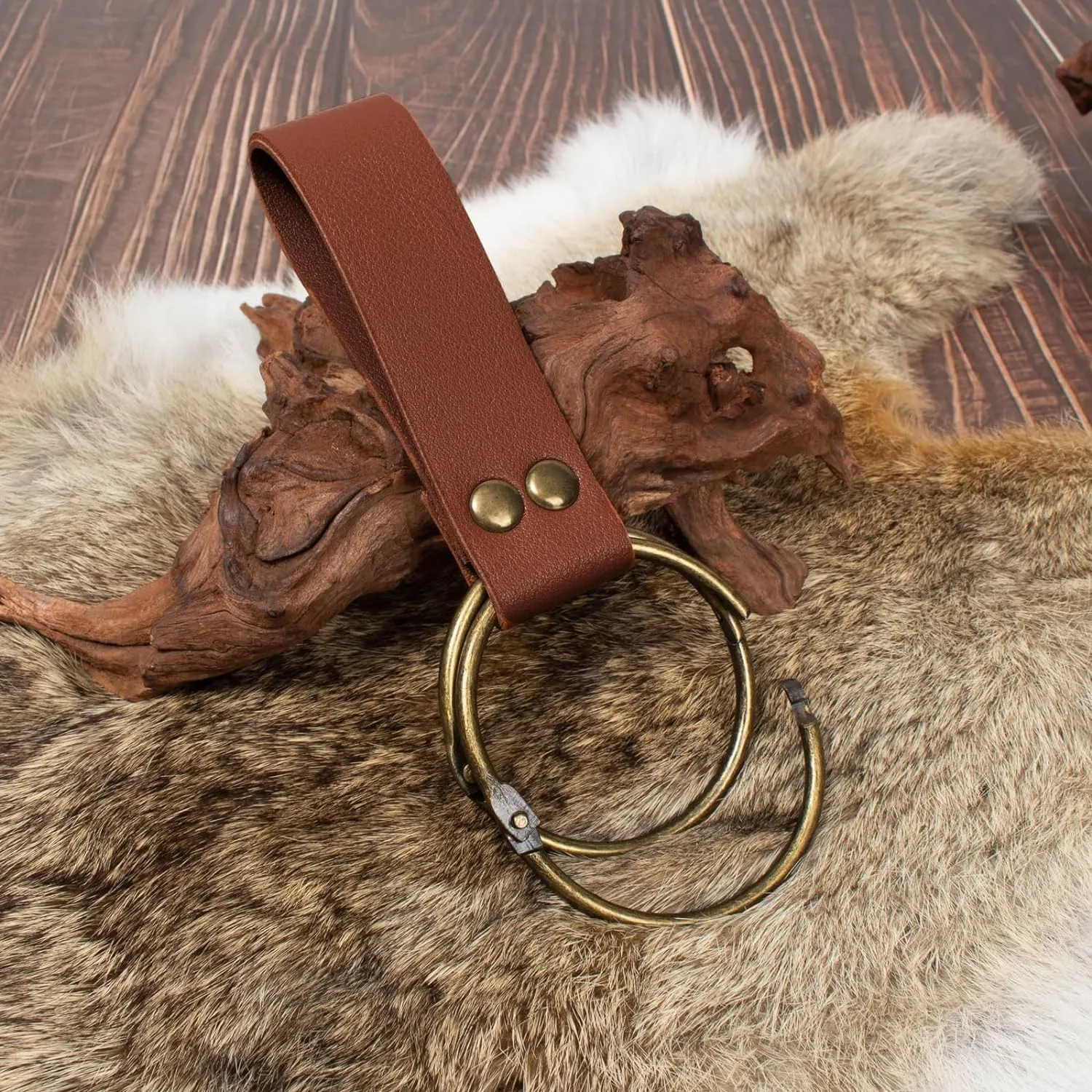 3 Pcs Halloween Renaissance Belt Pouch Coin Purse Phone Holder Skirt Hikes Medieval Viking Pirate Leather Belt Costume Sets (1-Brown)