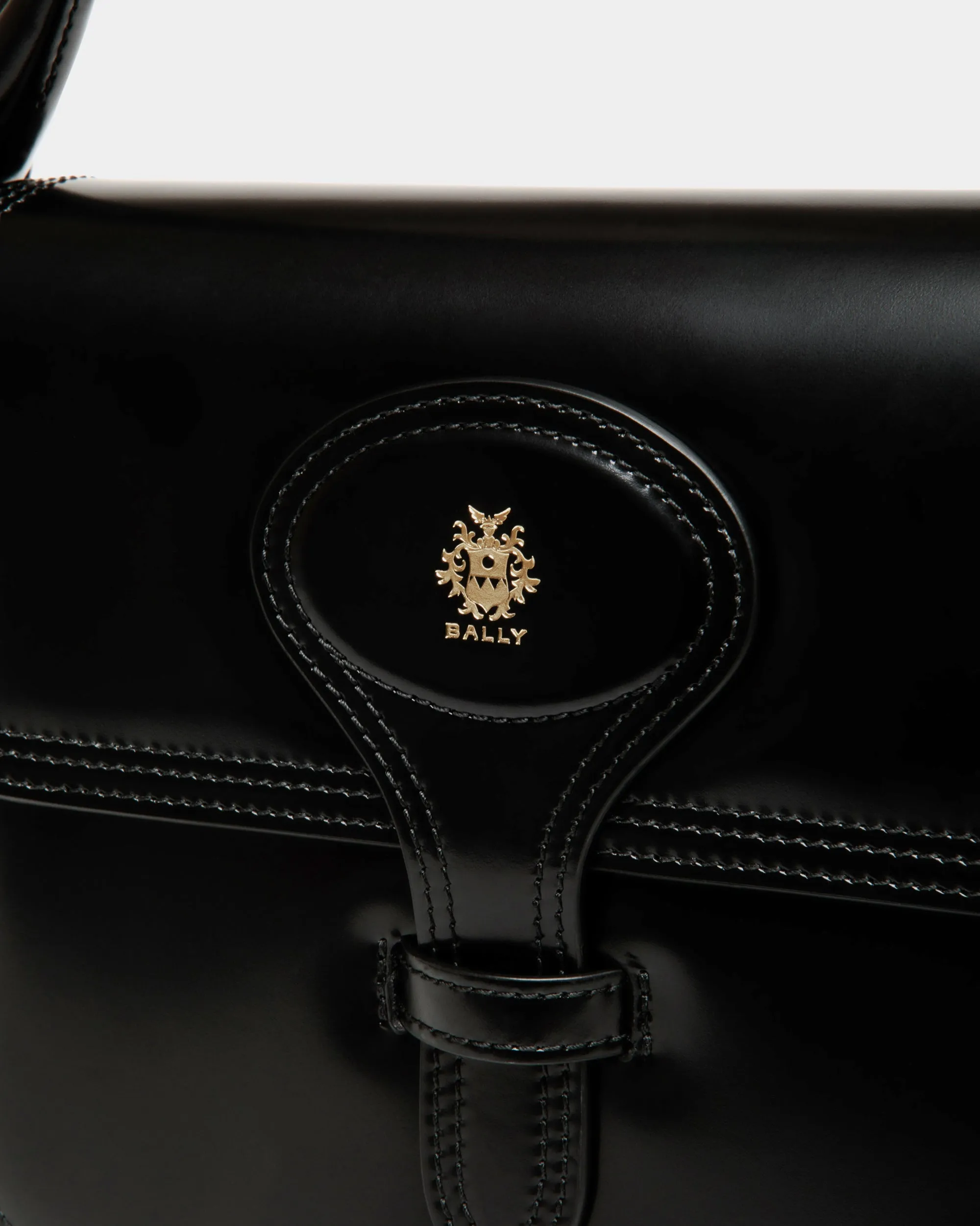 Beckett Flap S - Mini Bags