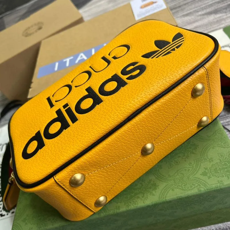 Charm - GG Bags - 1207