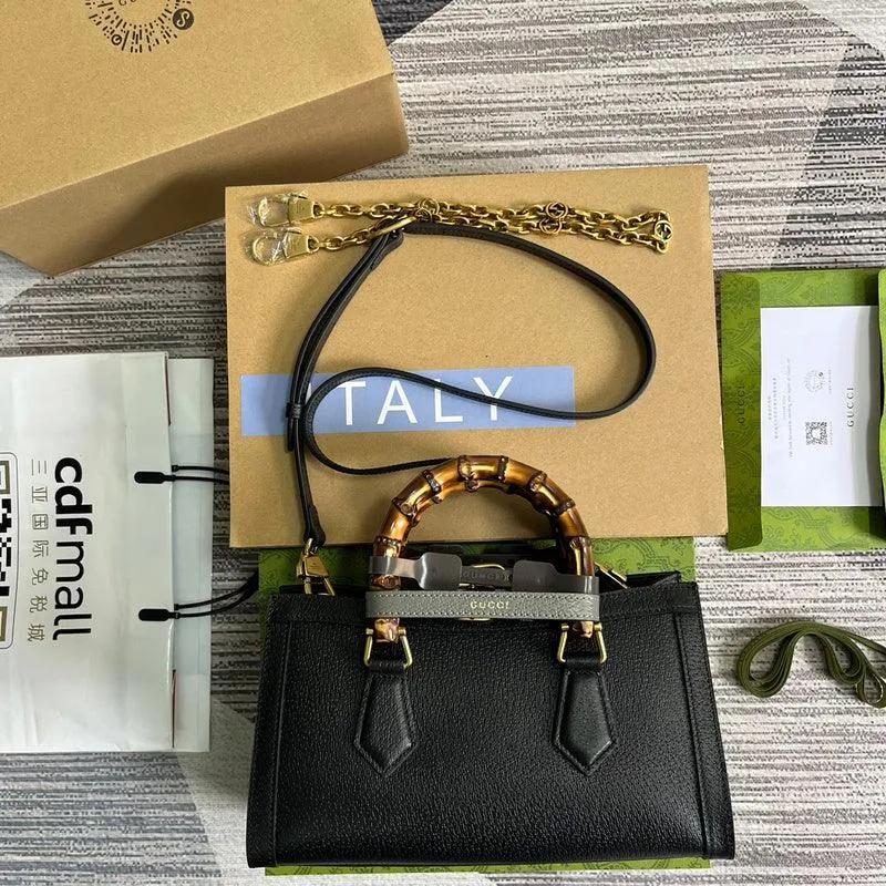 Charm - GG Bags - 634