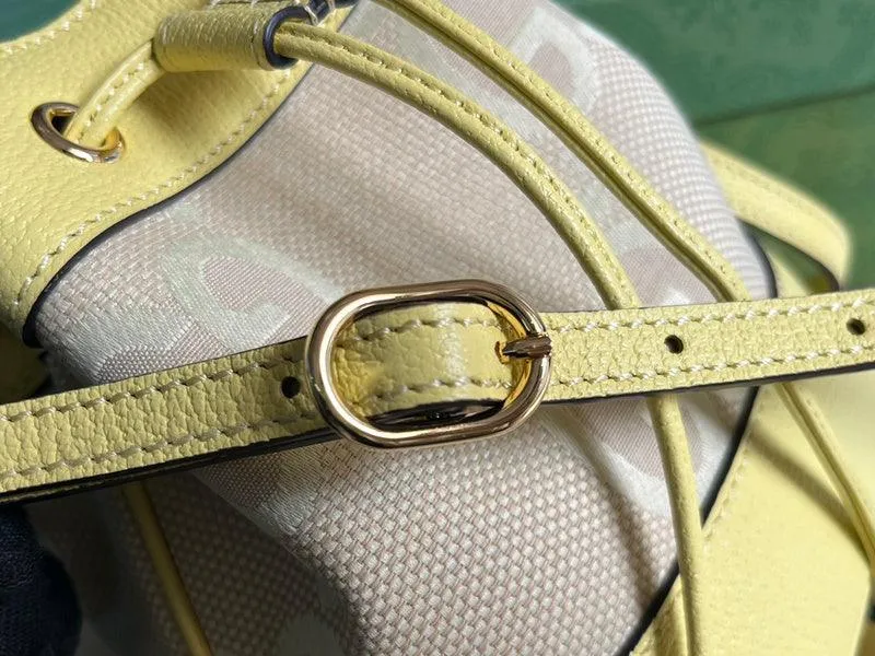 Charm - GG Bags - 757