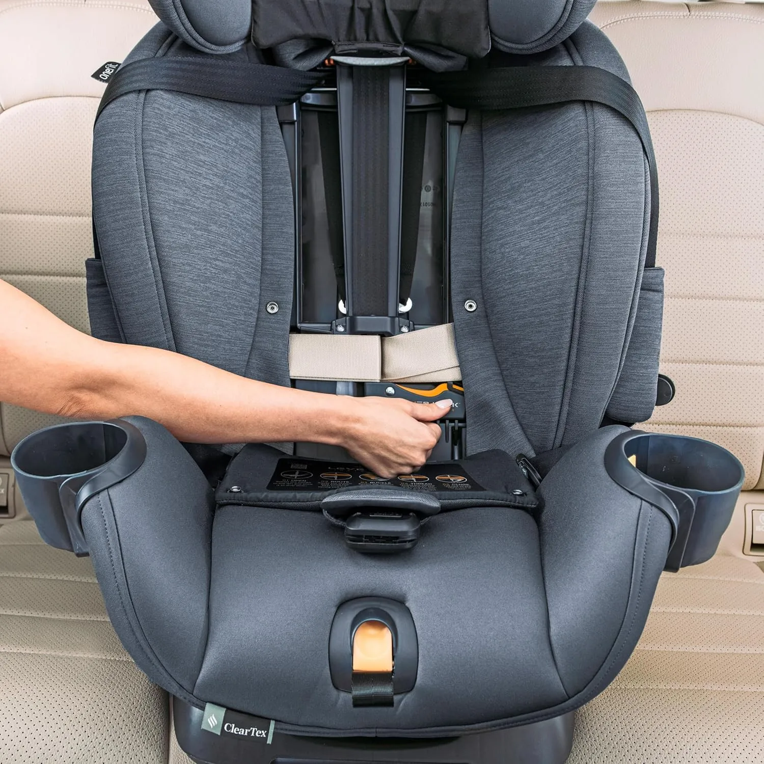 Chicco Chicco OneFit™ LX ClearTex® All-in-One Car Seat with LeverLock® Installation, Slim Design, Convertible Car Seat, Seat for Infants and Children 5-100 lbs | Ebony/Black