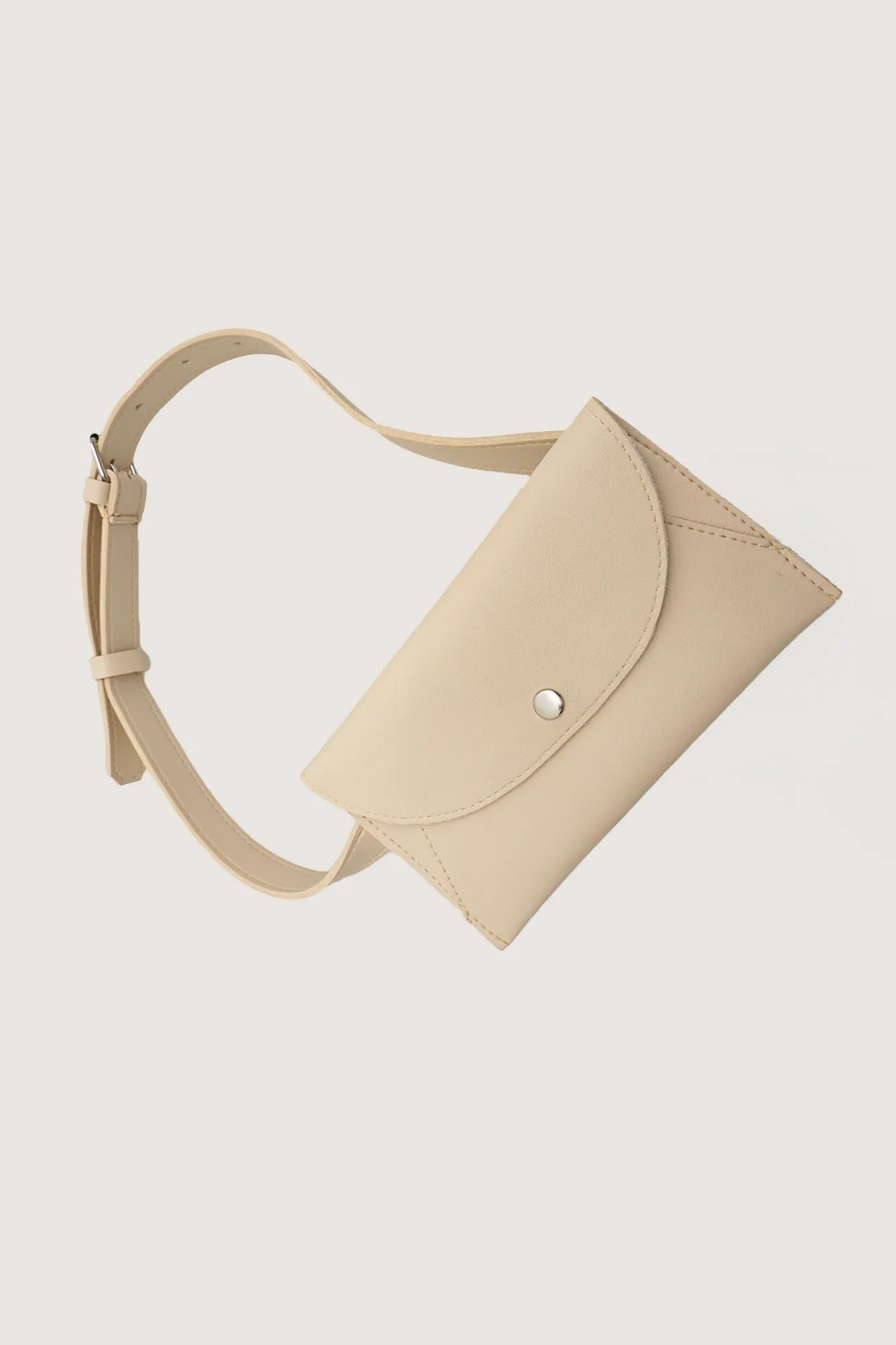 Curved Flap Waist Pack