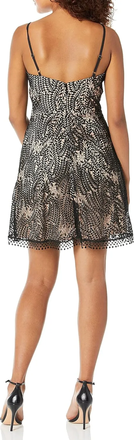 Dress the Population Women's Piper Sleeveless Lace Fit & Flare Short Dress