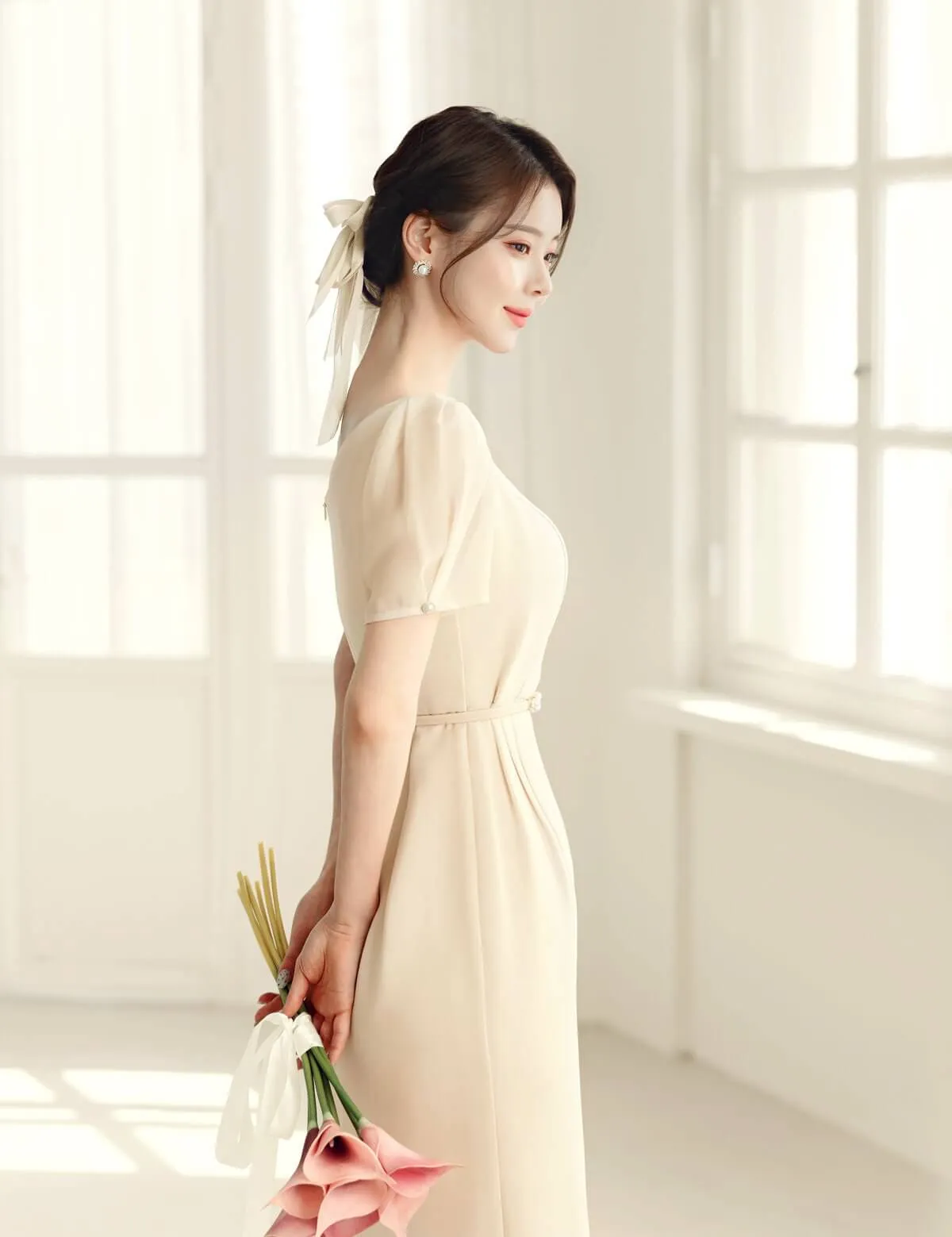 Elegant Feminine Jewel Belt