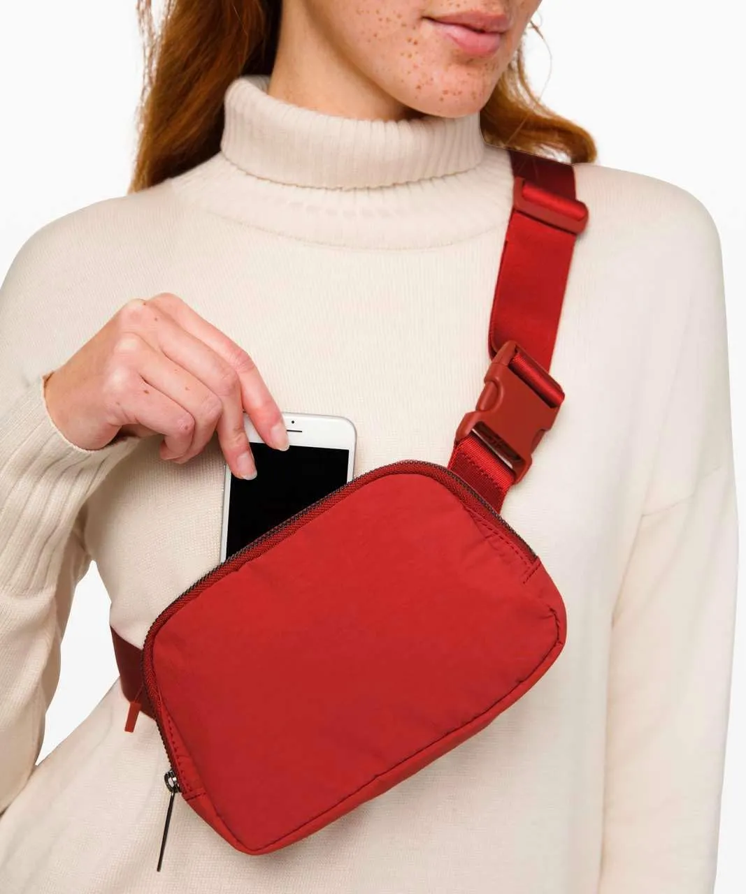 Fanny Pack Cross Body Bag Small Crossbody Bags for Women Men Trendy Nylon Waterproof Mini Purse Travel Running Belt Bag Lulu Dupes Bum Hip Chest Waist Pack Side Bag Must Have Red