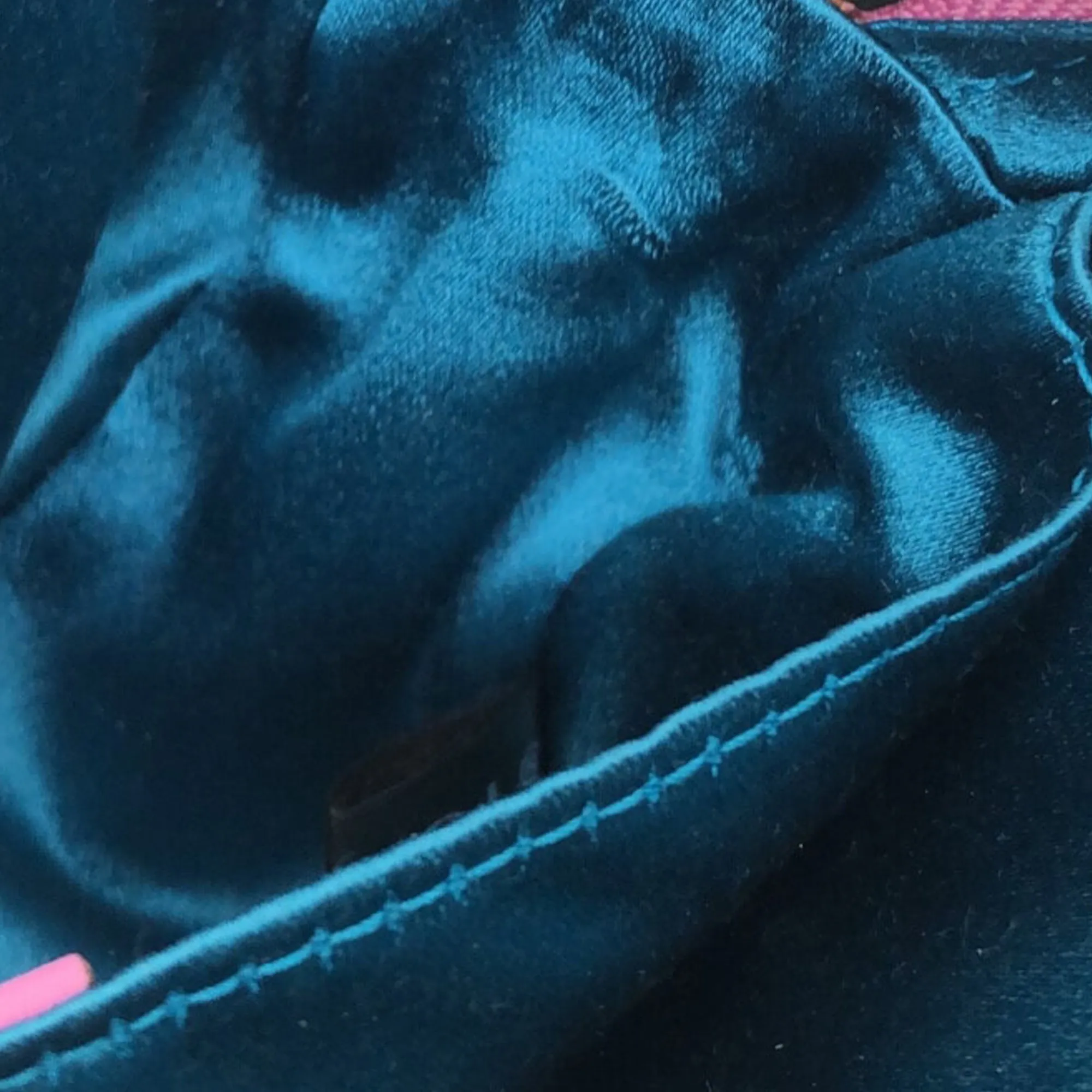 GG Marmont Velvet Belt Bag