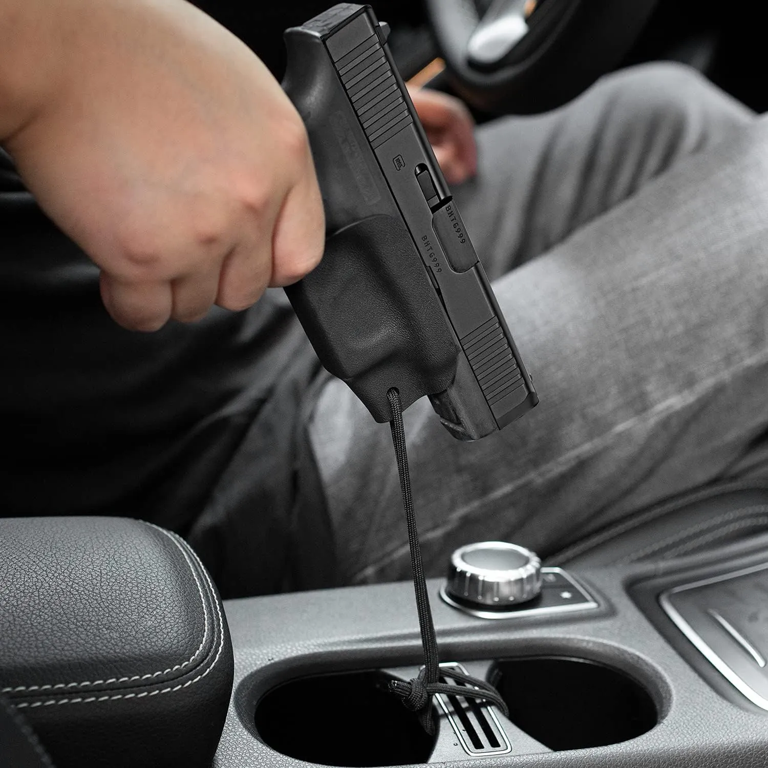 Kydex Trigger Guard Holster with Paracord Optional: Glock 17/19, Glock 43/43X,Hellcat, Sig Sauer P365, Taurus G2C/G3C, M&P Shield 9mm/.40, M&P 9mm/.40, SD9 VE/SD40 VE, Ruger LC9, SCCY CPX-1/CPX-2