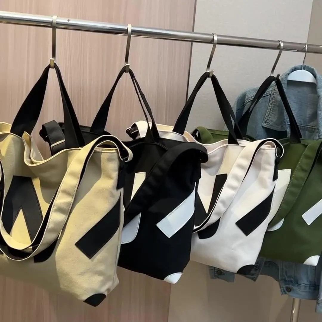 Large Canvas Tote Bags with Zipper for Women Shoulder Trendy Bag for Work Travel Shopping