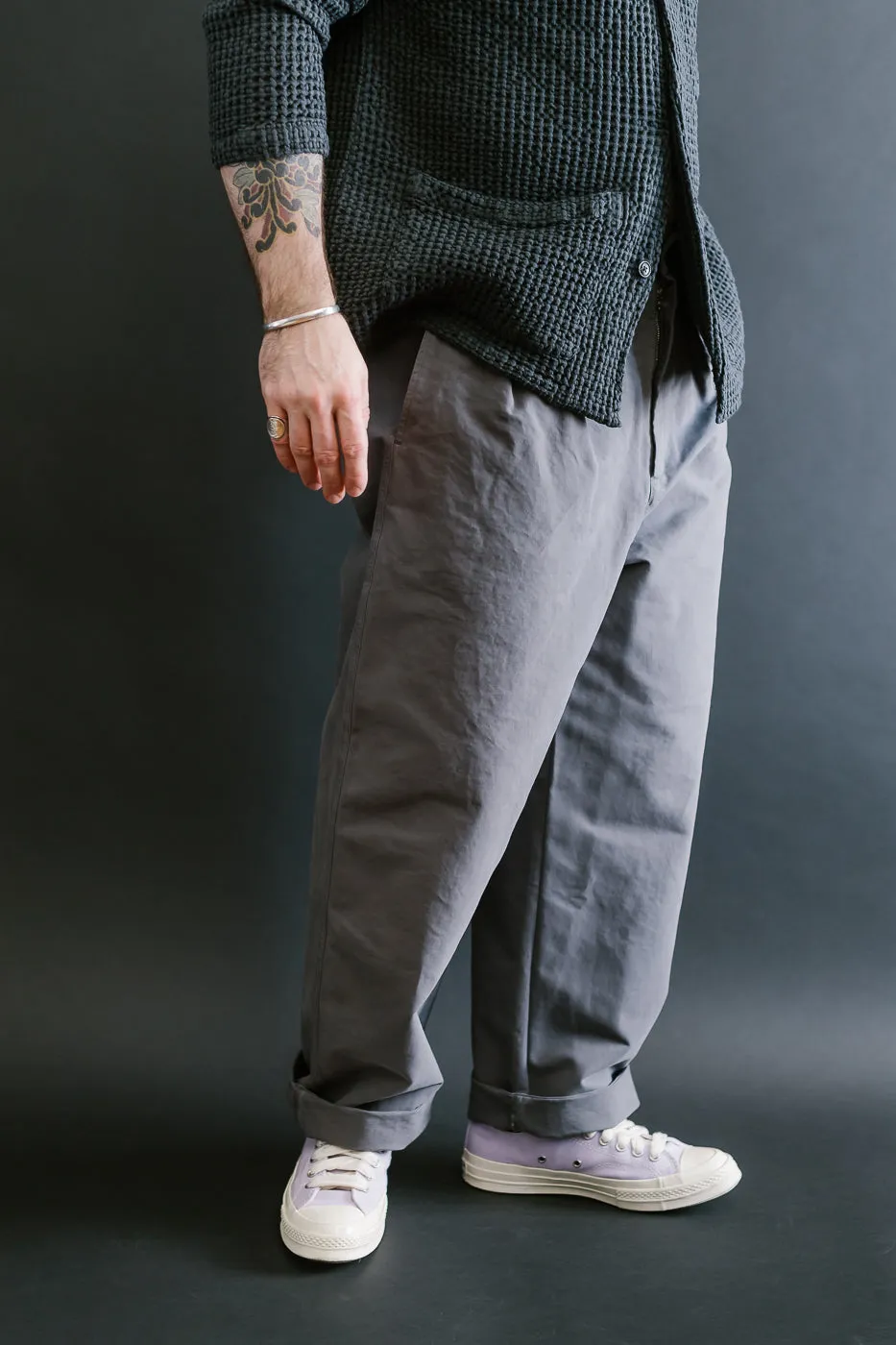 M-C-011 - Officer Chino Nebraska Cotton - Charcoal