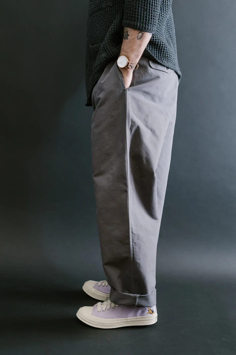 M-C-011 - Officer Chino Nebraska Cotton - Charcoal