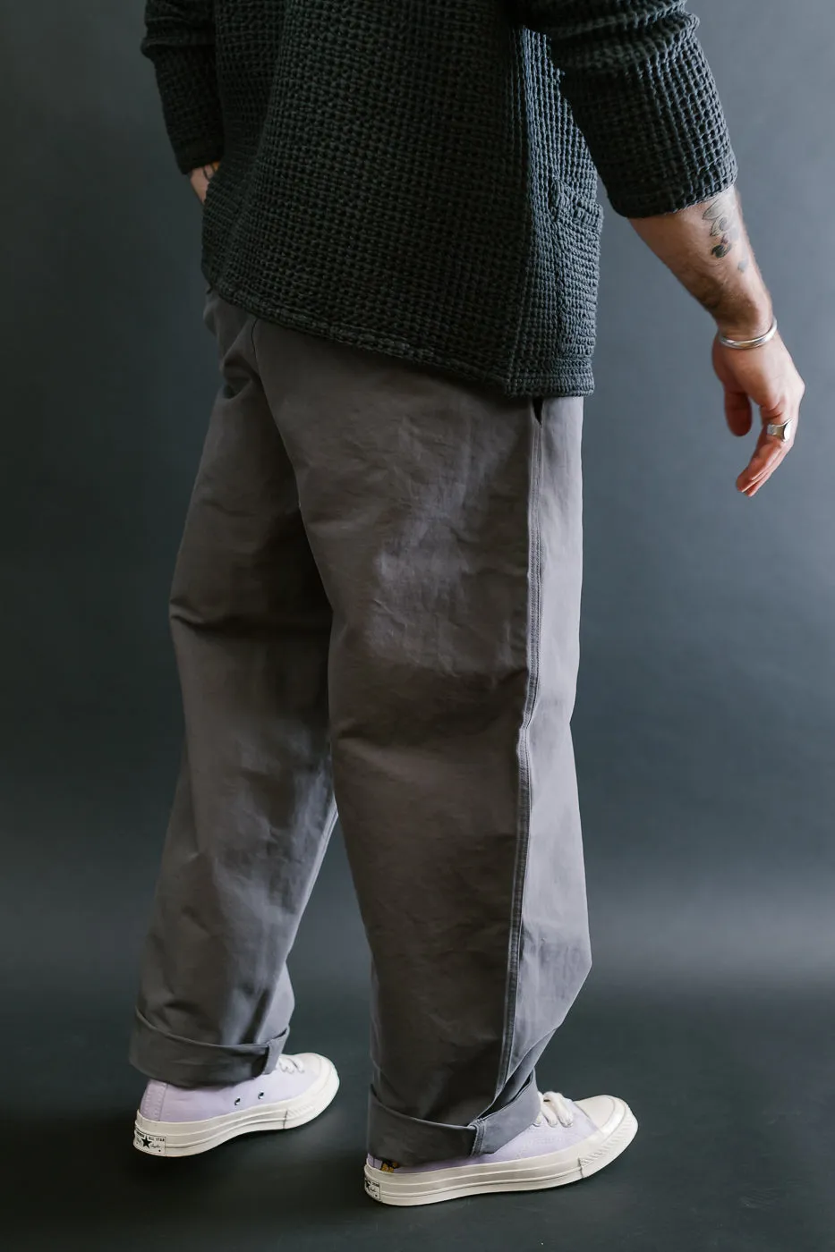 M-C-011 - Officer Chino Nebraska Cotton - Charcoal