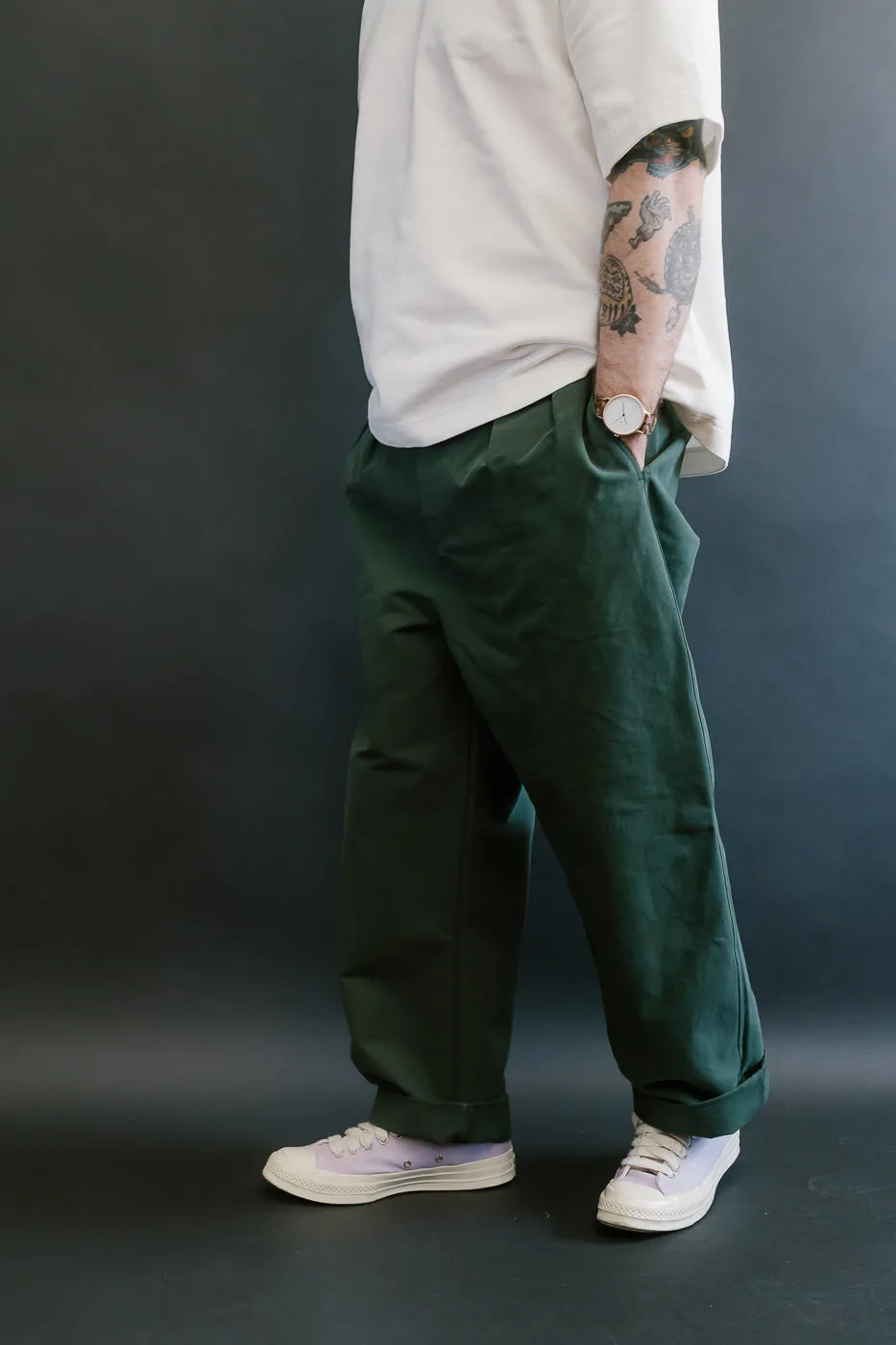 M-C-011 - Officer Chino Nebraska Cotton - Forest Green
