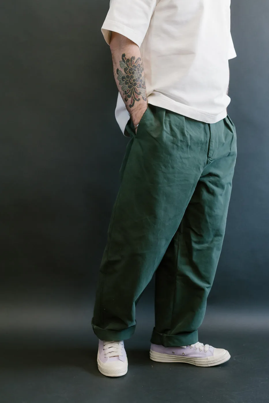 M-C-011 - Officer Chino Nebraska Cotton - Forest Green