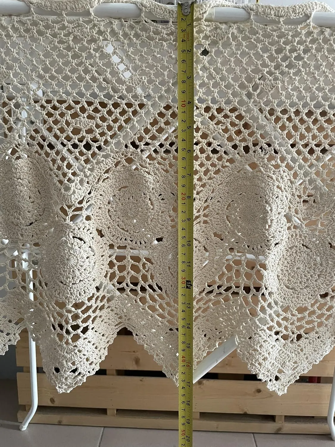 MINDPLUS Hand Crocheted Window Valance Lace Cotton Kitchen Cafe Short Curtain Farmhouse Hollow Window Decoration (Beige, 31" W X 15.7" L)