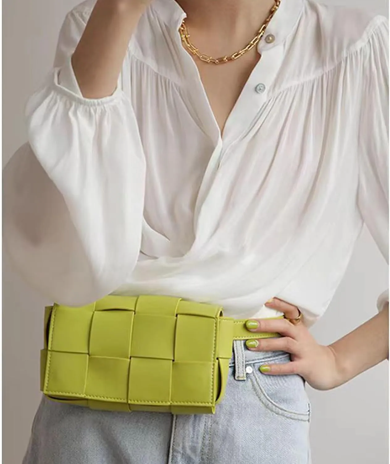 Mini Woven Purse Crossbody, Waist Pack Belt Bag with Adjustable Belt, Fanny Packs Purse Shoulder Handbags (WHite)