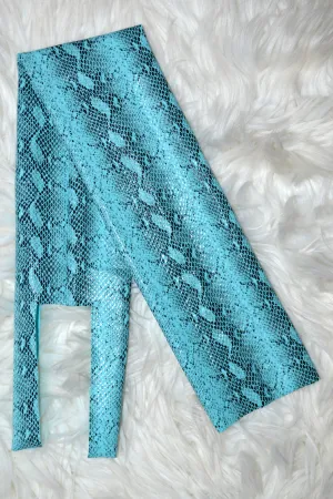 Mint with Black Snake Tail Bag Iridescent