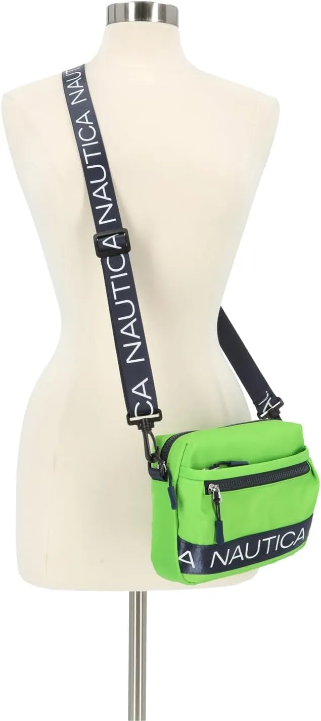 Nautica Nylon Bean crossbody/Belt Bag adjustable shoulder strap