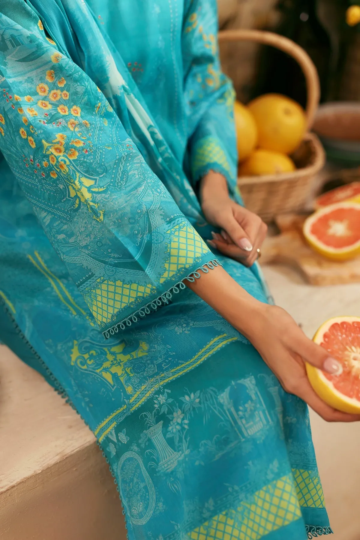 Oceanic Petals - RTW