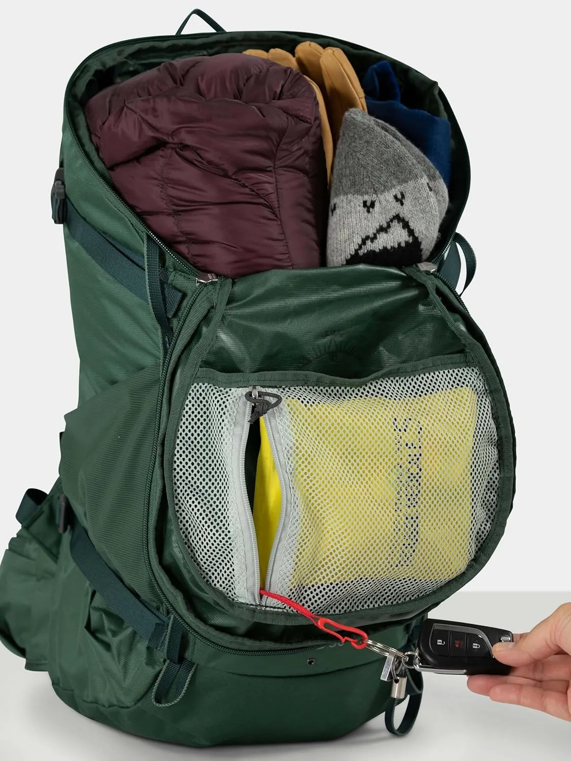 Osprey Skarab Men's Hiking Backpack with Hydraulics Reservoir