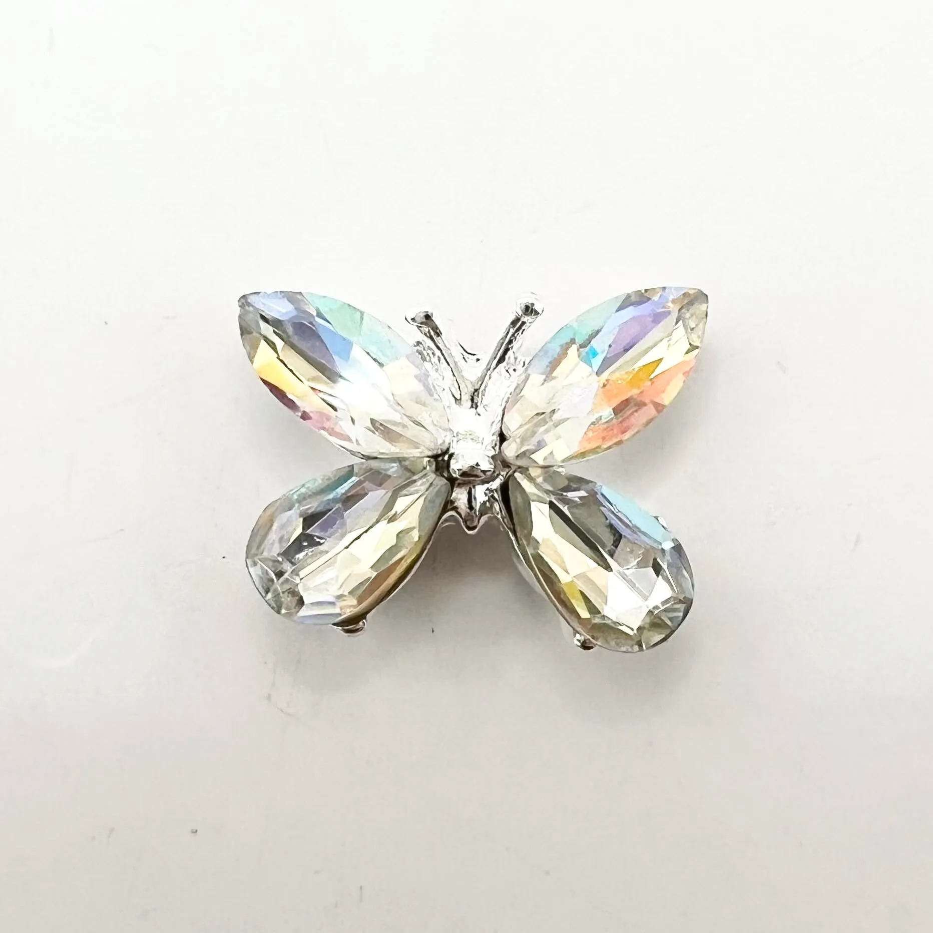 Queen - Nail Charms 10pc - #311 Silver Iridescent Crystal Winged Butterflies