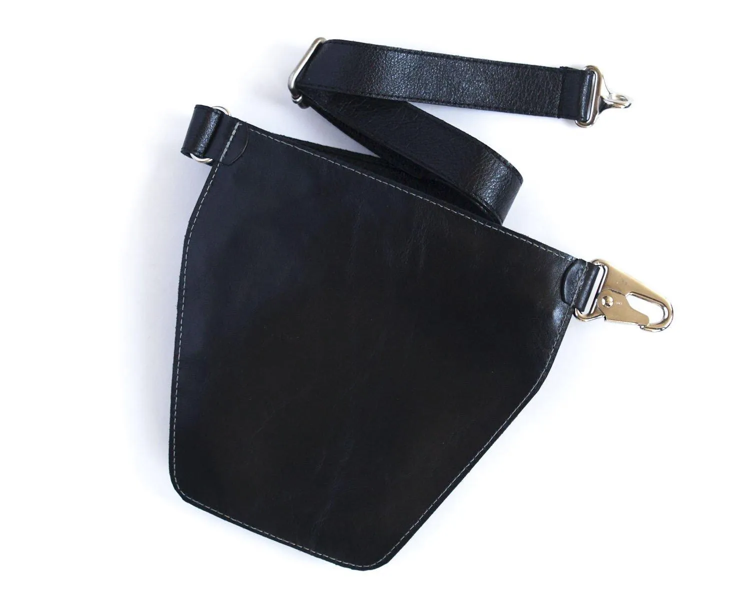 ROVER Leather Fanny Pack – Black