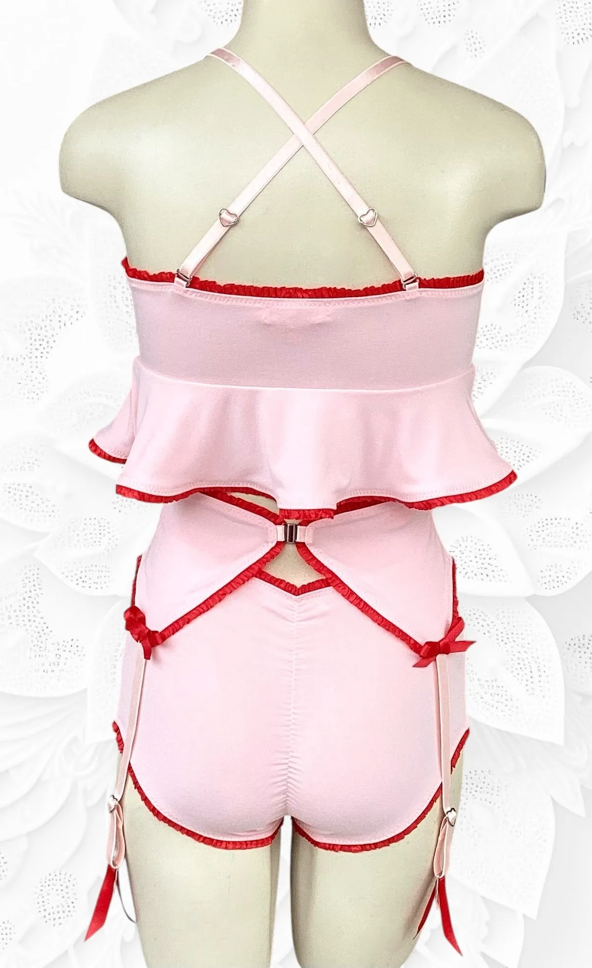 Ruthie garter belt in Petal Pink