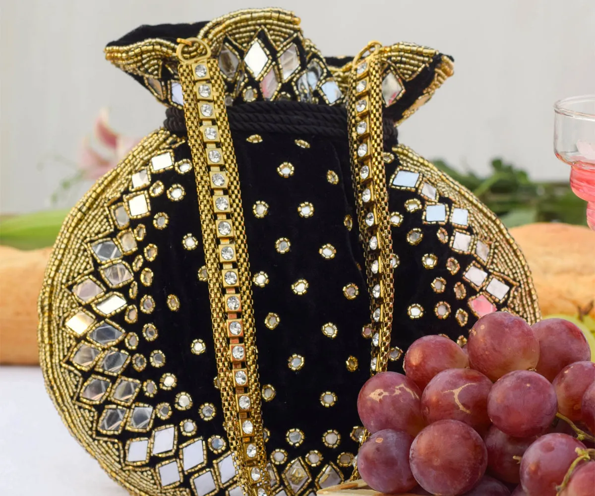 Satara Potli – Black & Gold