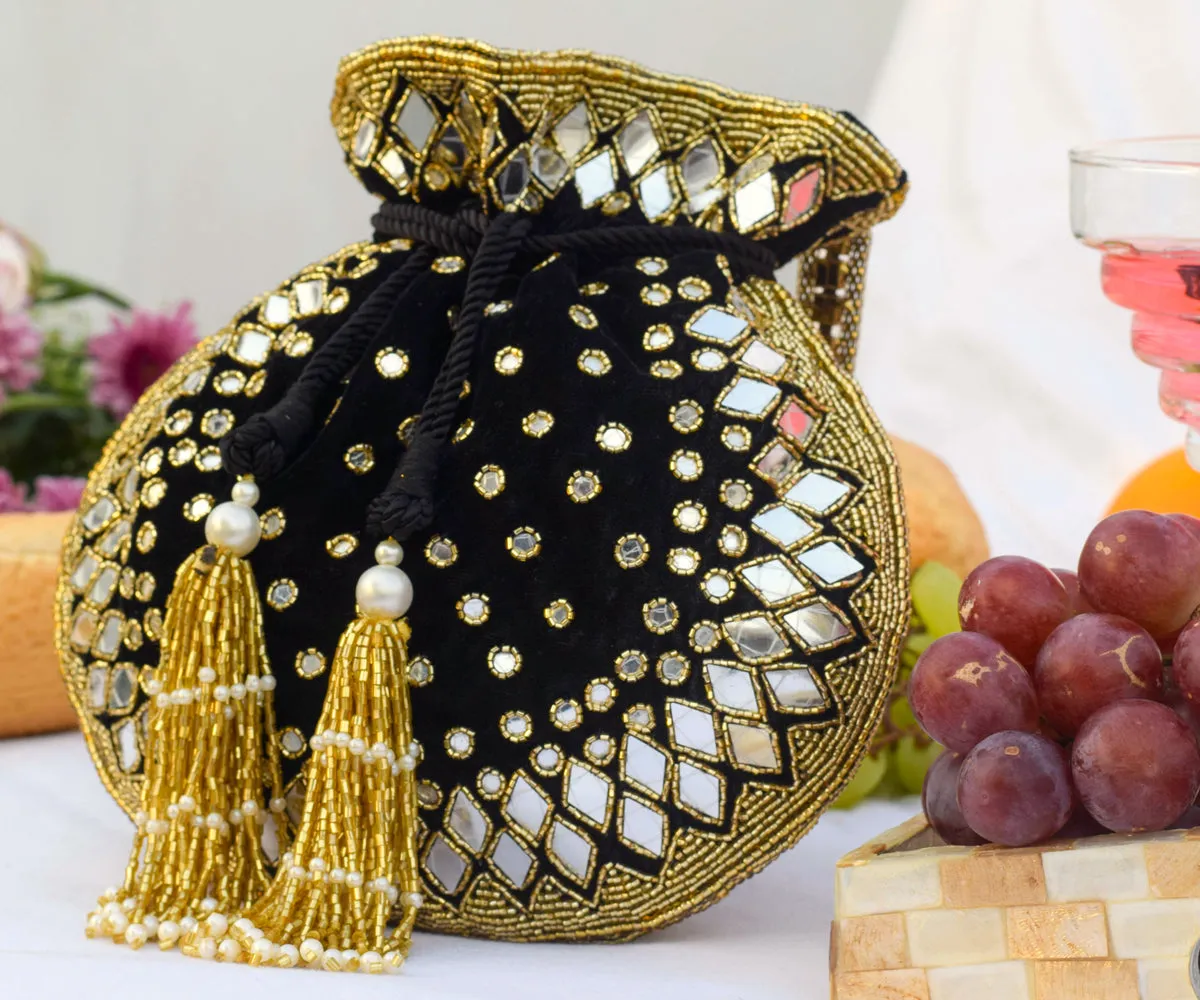 Satara Potli – Black & Gold