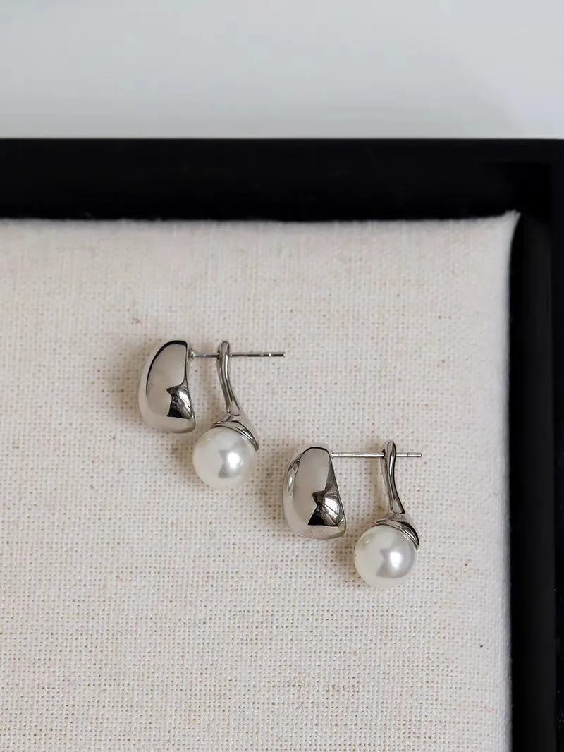 Simulated Pearl Metallic Pendant Earrings