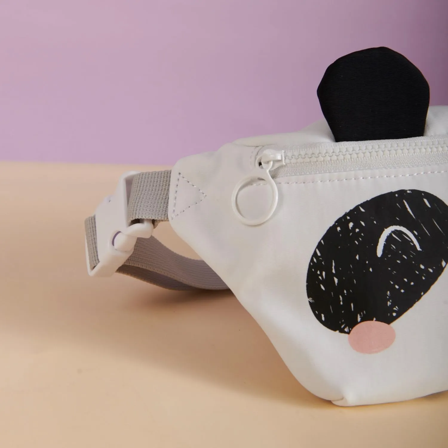 SUNVENO Kids Fanny Pack for Boys and Girls, Cute Cartoon Crossbody Belt Bag, Toddler Sling Waist Pack for Ages 2-8, Beach Vacation Essentials, Birthday Gift Idea for Toddlers and Preschoolers,Panda
